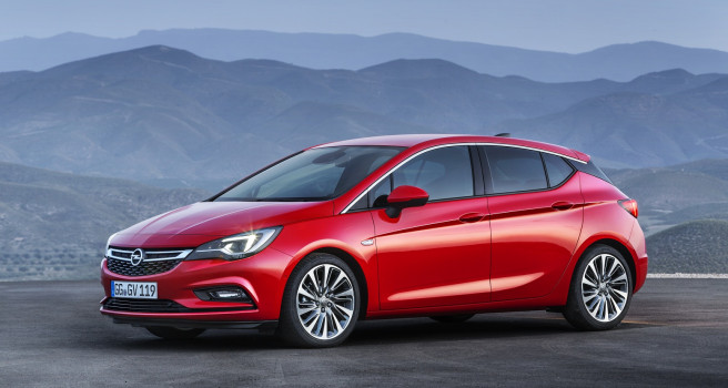 Nuevo Opel Astra: ligero, estilizado e innovador, llega en 2016