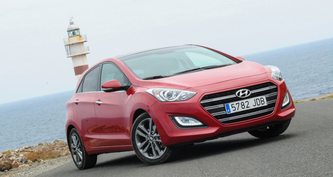 Hyundai i30, renovación estética y dinámica agradable