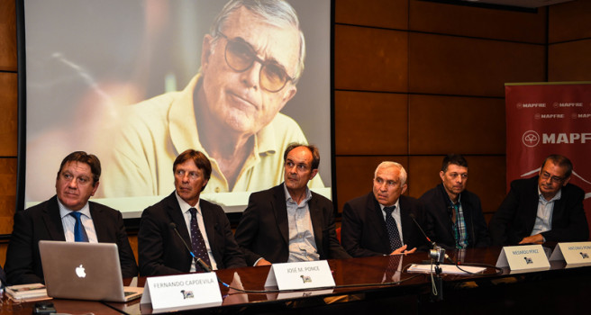 La Escudería Drago homenajea a Walther Sauermann. Galería fotográfica La Escudería Drago homenajea a Walther Sauermann. Galería fotográfica
