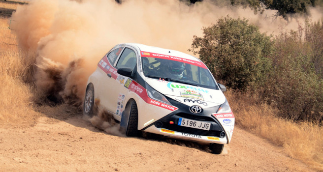 Avella se va al nacional de tierra con la Copa Toyota-Kobe Avella se va al nacional de tierra con la Copa Toyota-Kobe