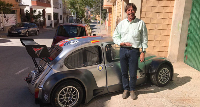 Ponce alquila un SEAT 600 JTR para el Rally Islas Canarias