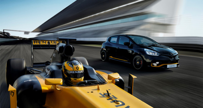 Renault Clio RS 1.8 litros 220 CV, colores del F-1 de 2018 Renault Clio RS 1.8 litros 220 CV, colores del F-1 de 2018