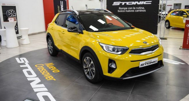 KIA Canarias: Récord histórico en 2019. El Stonic, el coche de éxito KIA Canarias: Récord histórico en 2019. El Stonic, el coche de éxito