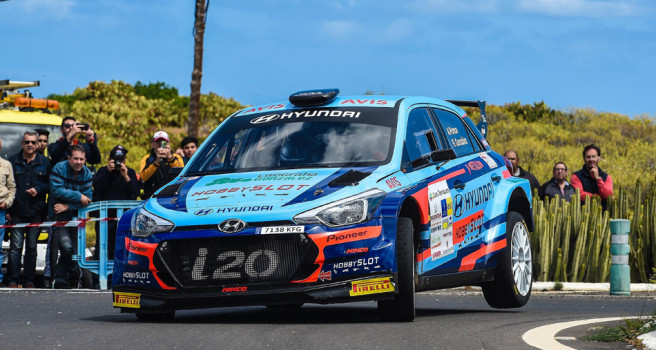 Toñi Ponce y Rubén González, Hyundai i20 R5, ganan el Telde Toñi Ponce y Rubén González, Hyundai i20 R5, ganan el Telde