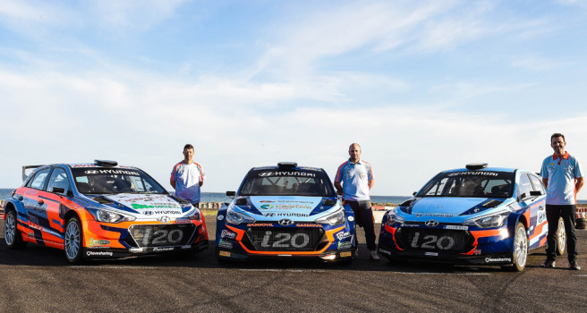 Pernia, Ponce y Delgado, tests en el circuito Maspalomas Pernia, Ponce y Delgado, tests en el circuito Maspalomas