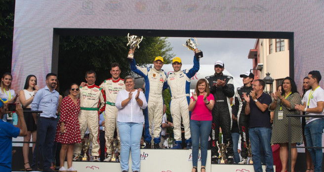 Enrique Cruz conquista el 45º Rallye de Senderos de La Palma Enrique Cruz conquista el 45º Rallye de Senderos de La Palma