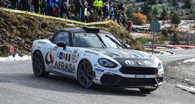 Carlos David García y Jordi Díaz, con un Abarth 124 Carlos David García y Jordi Díaz, con un Abarth 124