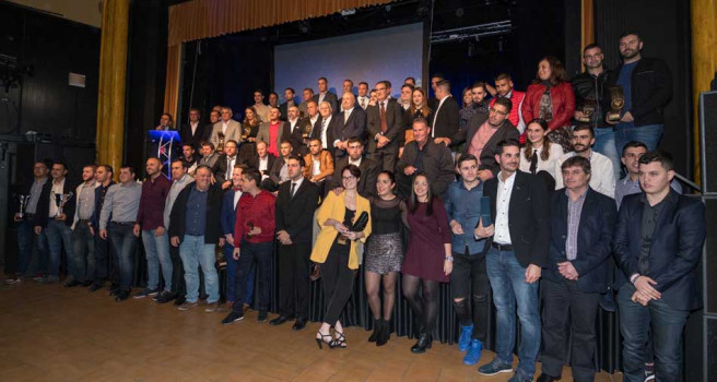 La FALP entrega los trofeos a los campeones-2018 La FALP entrega los trofeos a los campeones-2018