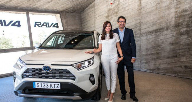 TOYOTA, la marca más buscada en GOOGLE TOYOTA, la marca más buscada en GOOGLE