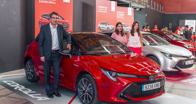 Toyota revive el exitoso Corolla, el coche más vendido del mundo