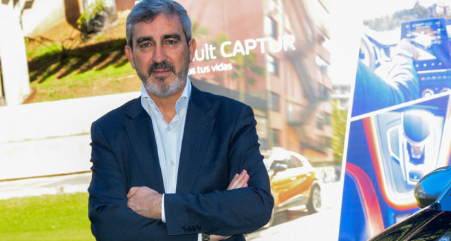 Jesús Presa: «Clio y Captur son los mejores híbridos del mercado» Jesús Presa: «Clio y Captur son los mejores híbridos del mercado»