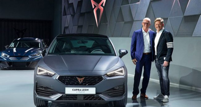 Nuevo Cupra León e inauguración del Cupra Garage Nuevo Cupra León e inauguración del Cupra Garage