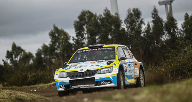 Sosa y Peñate acaban undécimos en el Rally Serras de Fafe-Portugal