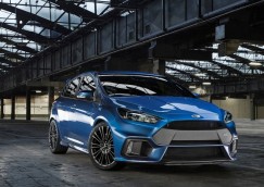 Ford-Focus_RS_2016_800x600_wallpaper_02